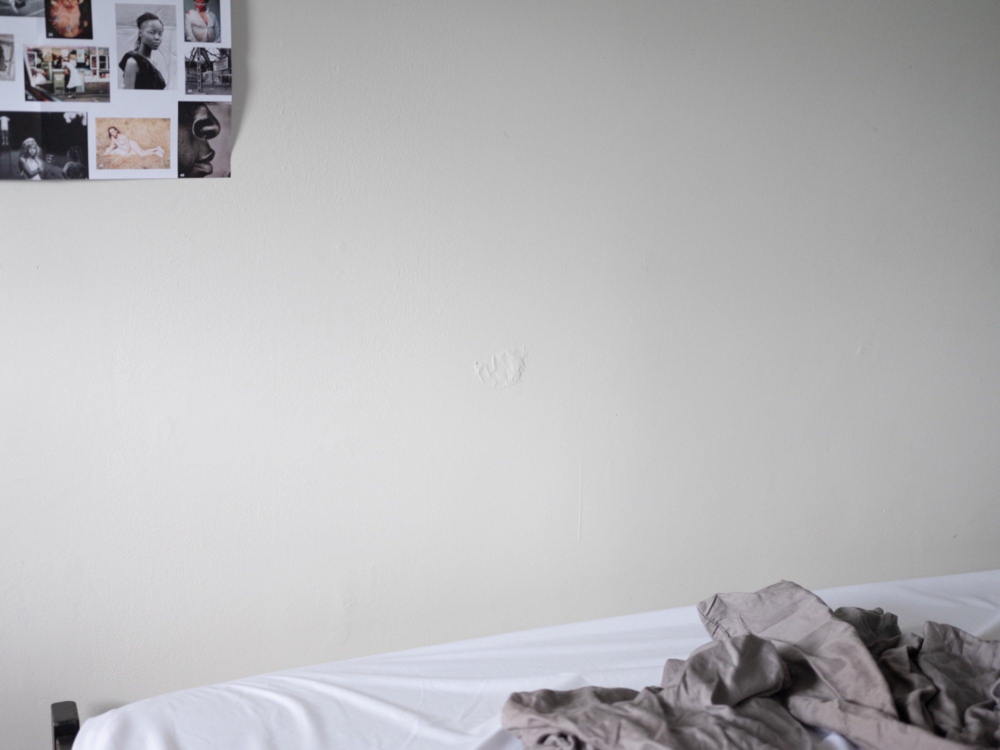 tape mark on bedroom wall