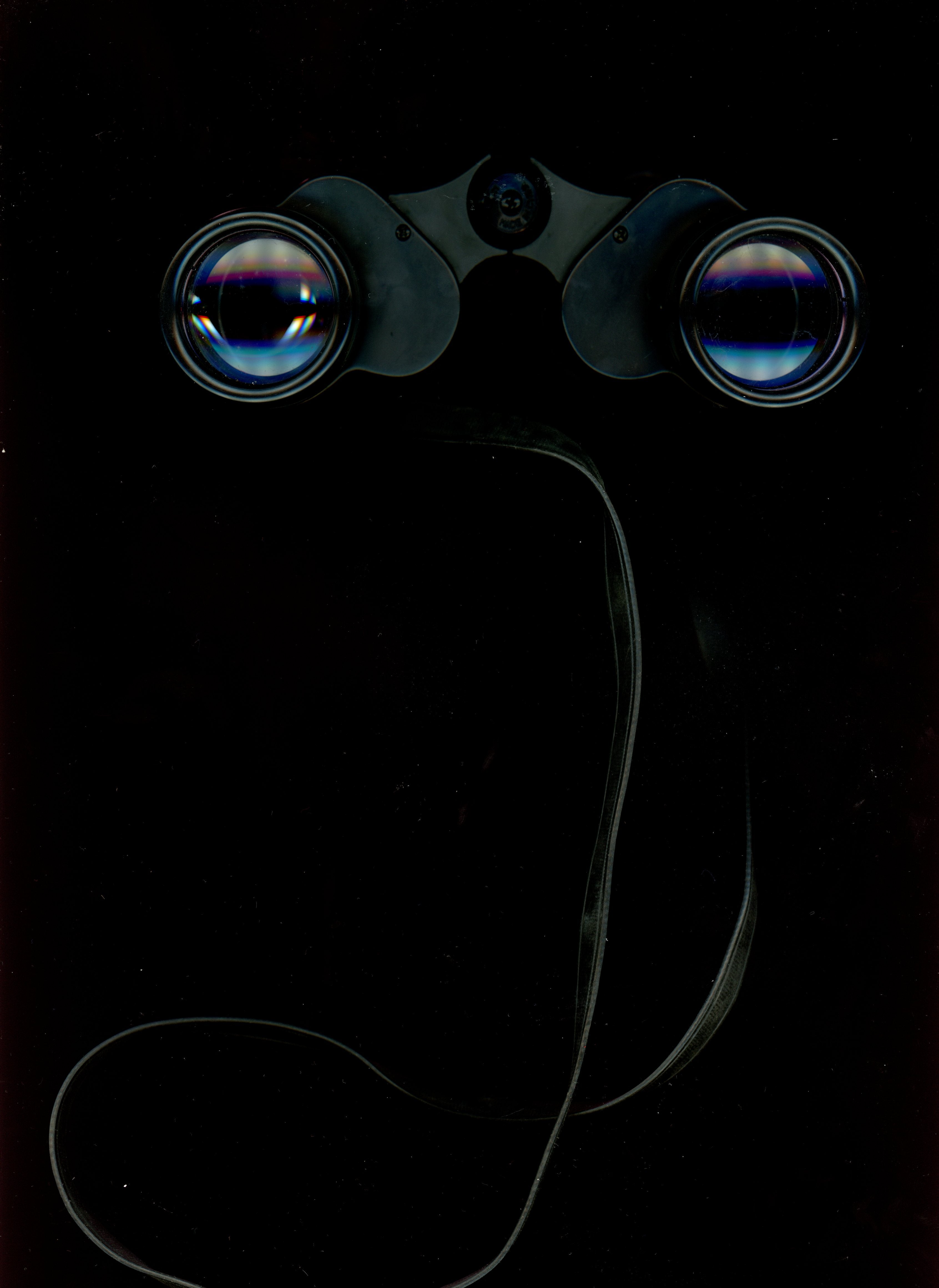Binoculars 