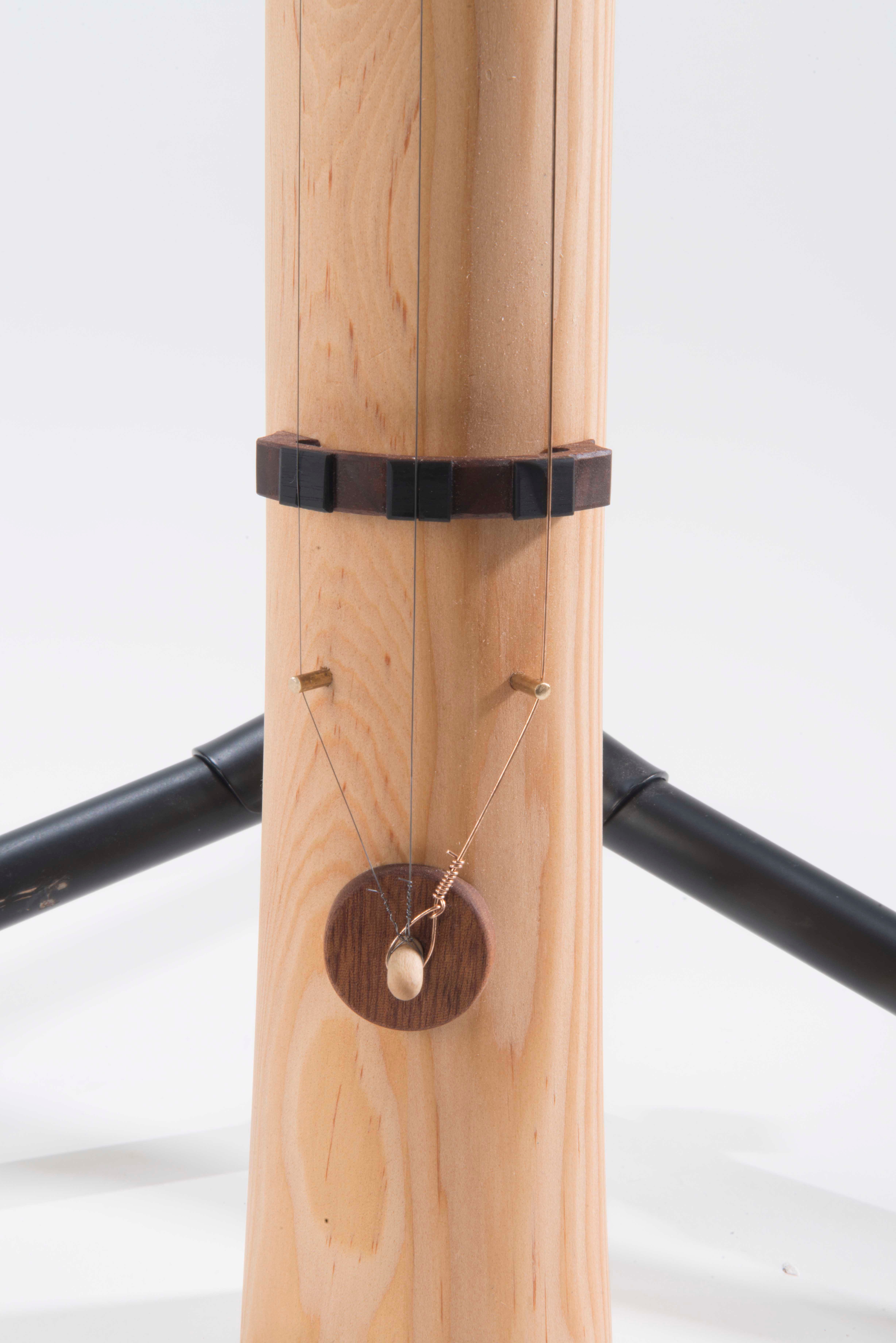 Instrument
