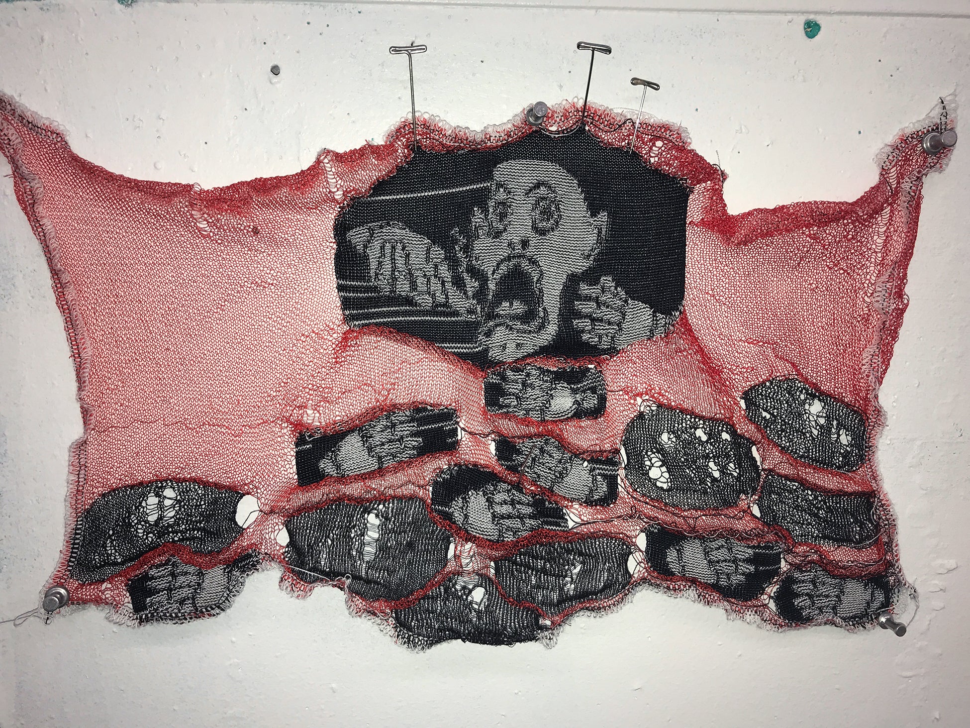 Machine knitting by Hannah Thalmann