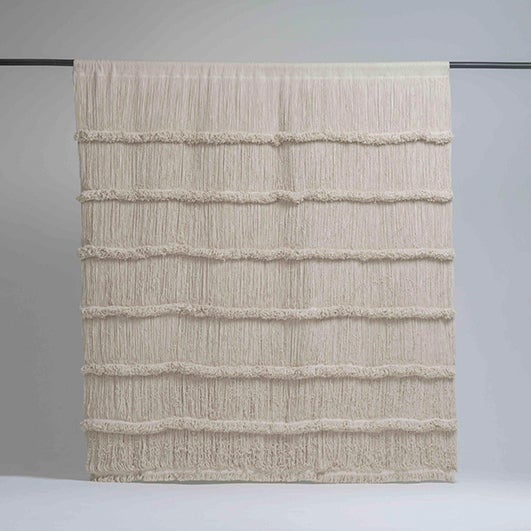 work by Estefanía de Ros