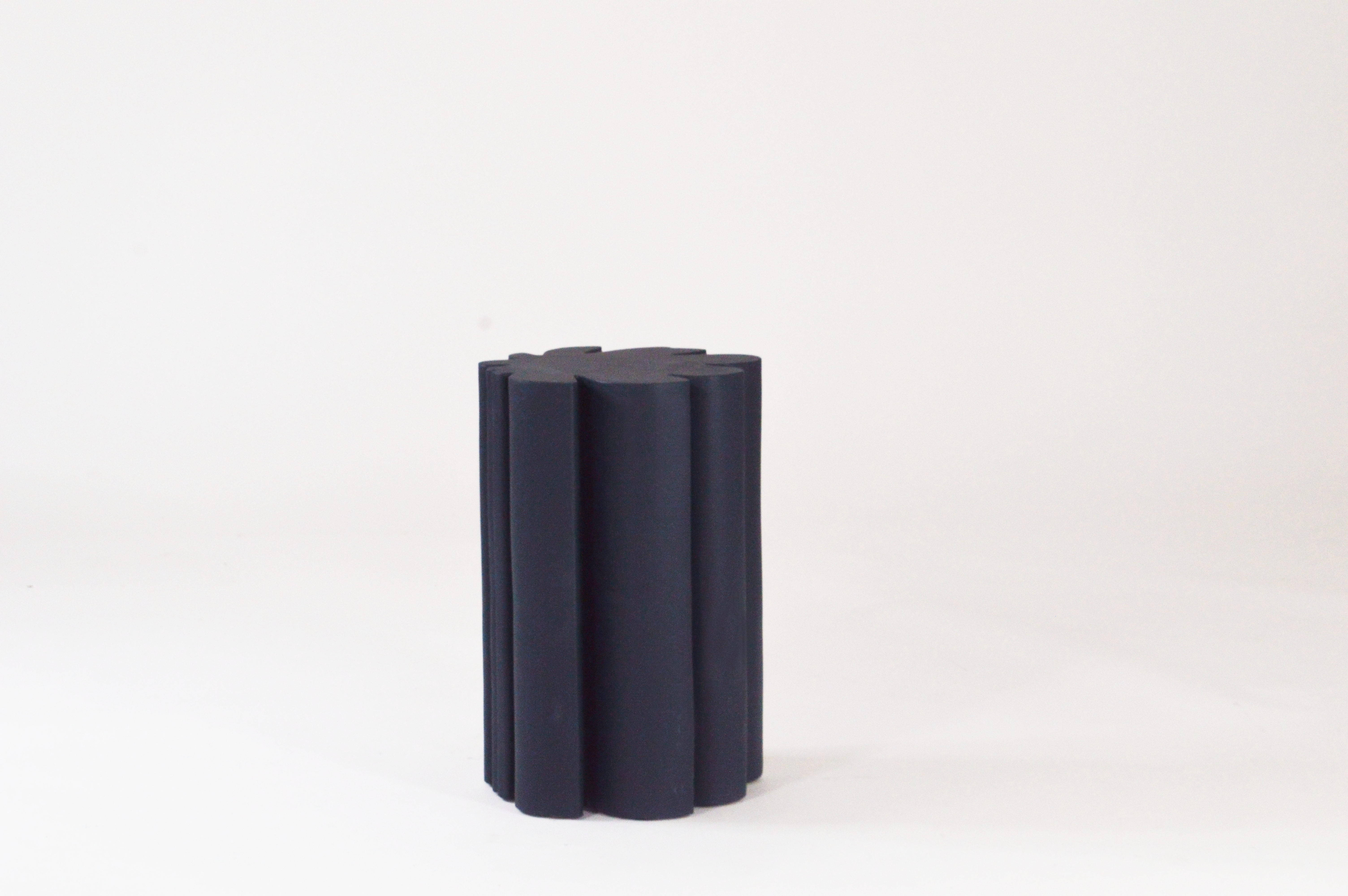 Courbe End Table