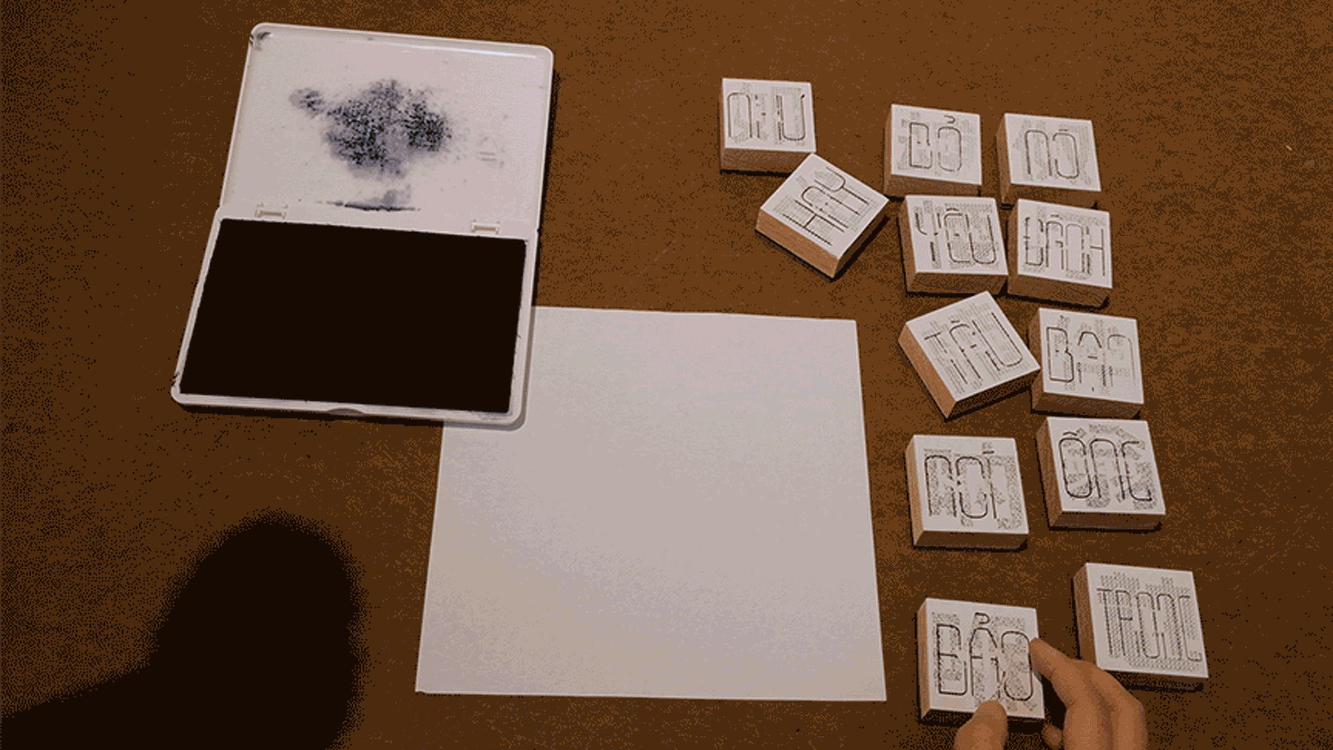 GIf showcase the use wordform stamps