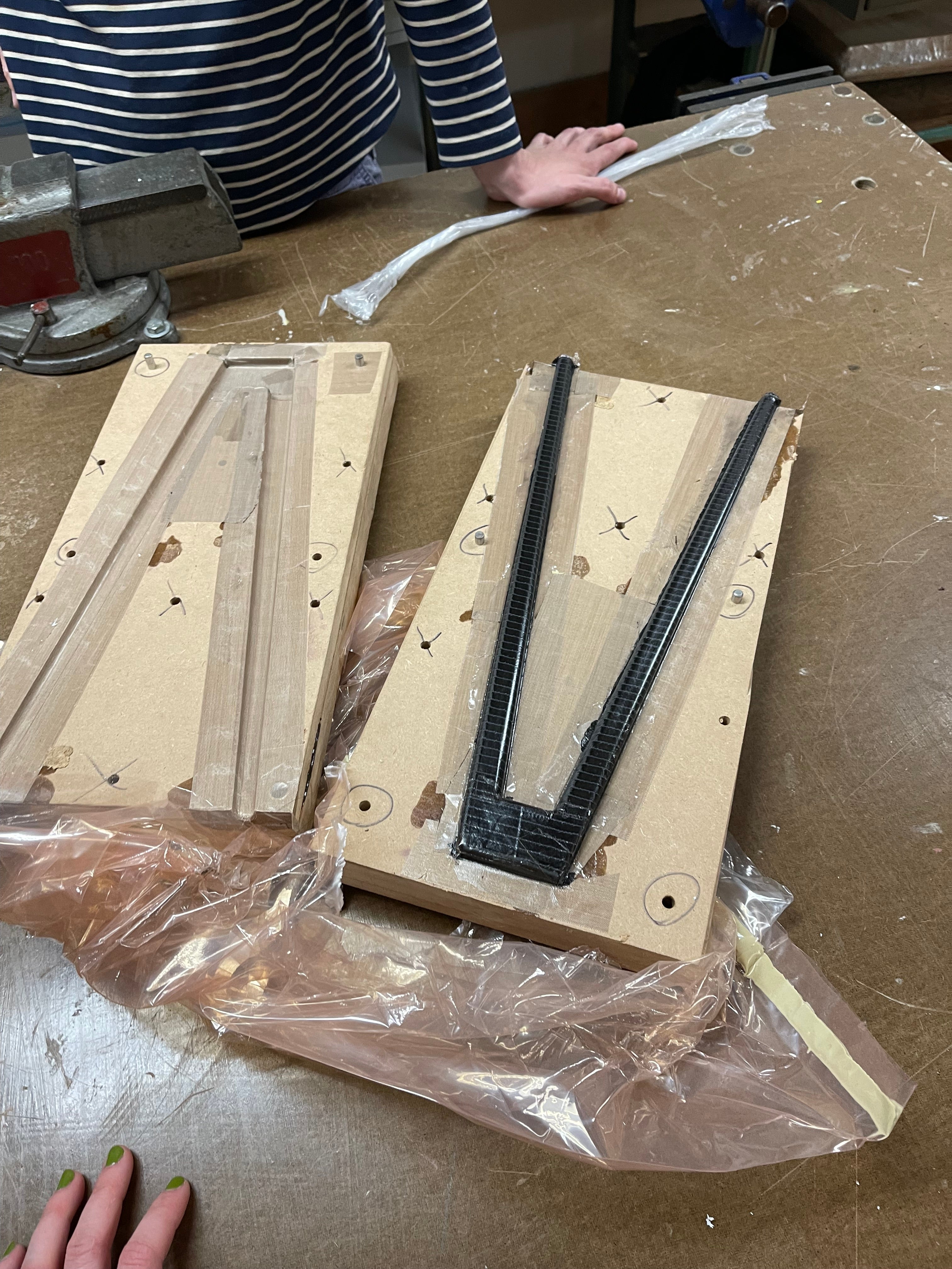 Image of the moulding used to create the chainstay component of the bicycle.