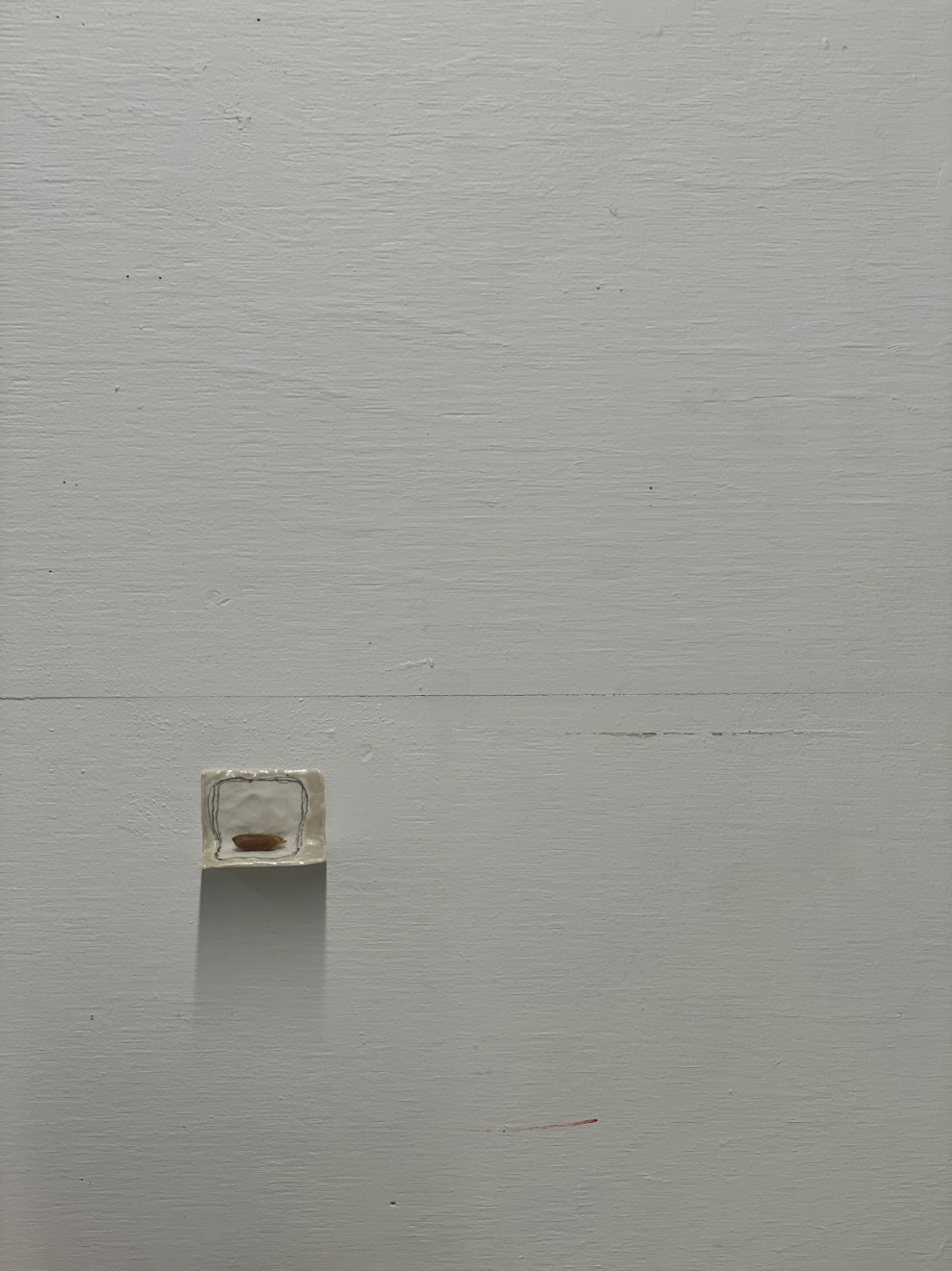 date/seed on ceramic