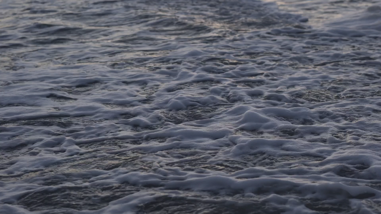 Questions about borders over water footage