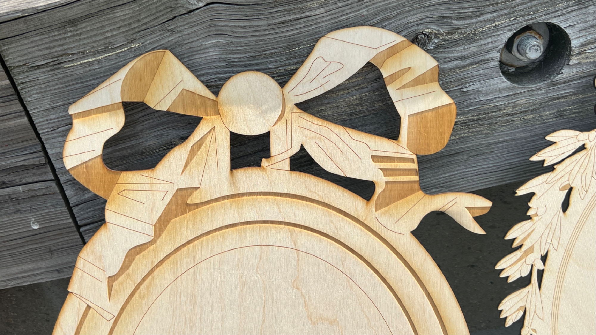 /Close-up%20of%20a%20laser-cut%20wooden%20re-creation%20of%20a%20gilt-bronze%20frame%20in%20the%20Metropolitan%20Museum%20of%20Art%27s%20Georges%20Hoentschel%20%20collection.