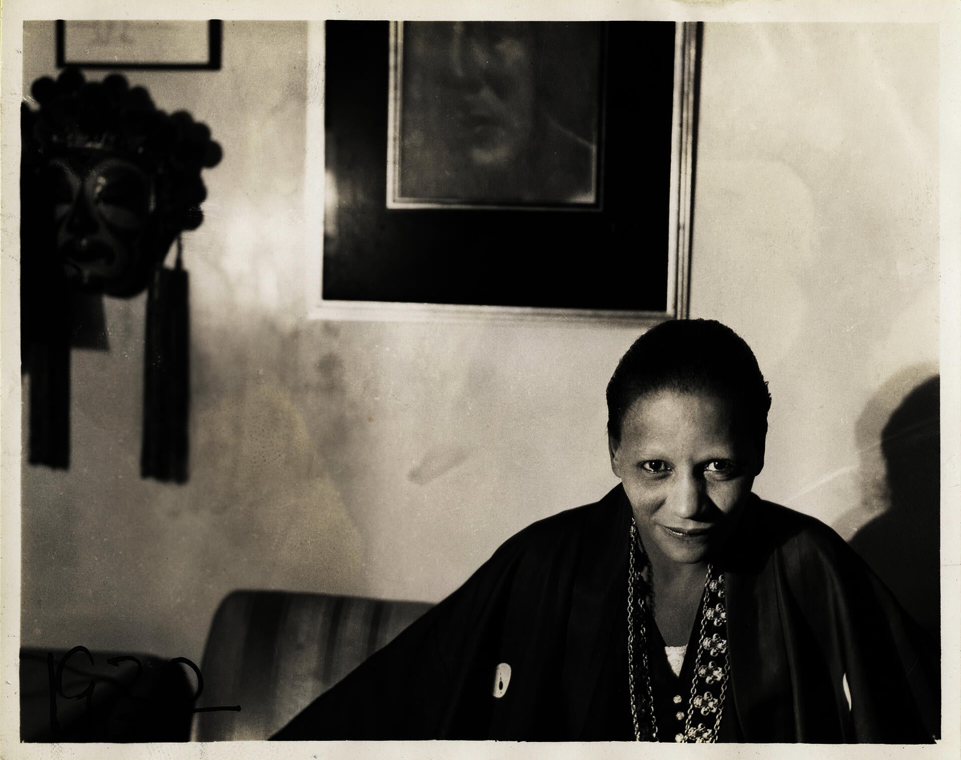 Nancy Elizabeth Prophet, Prophet Seated in Room, 1932
