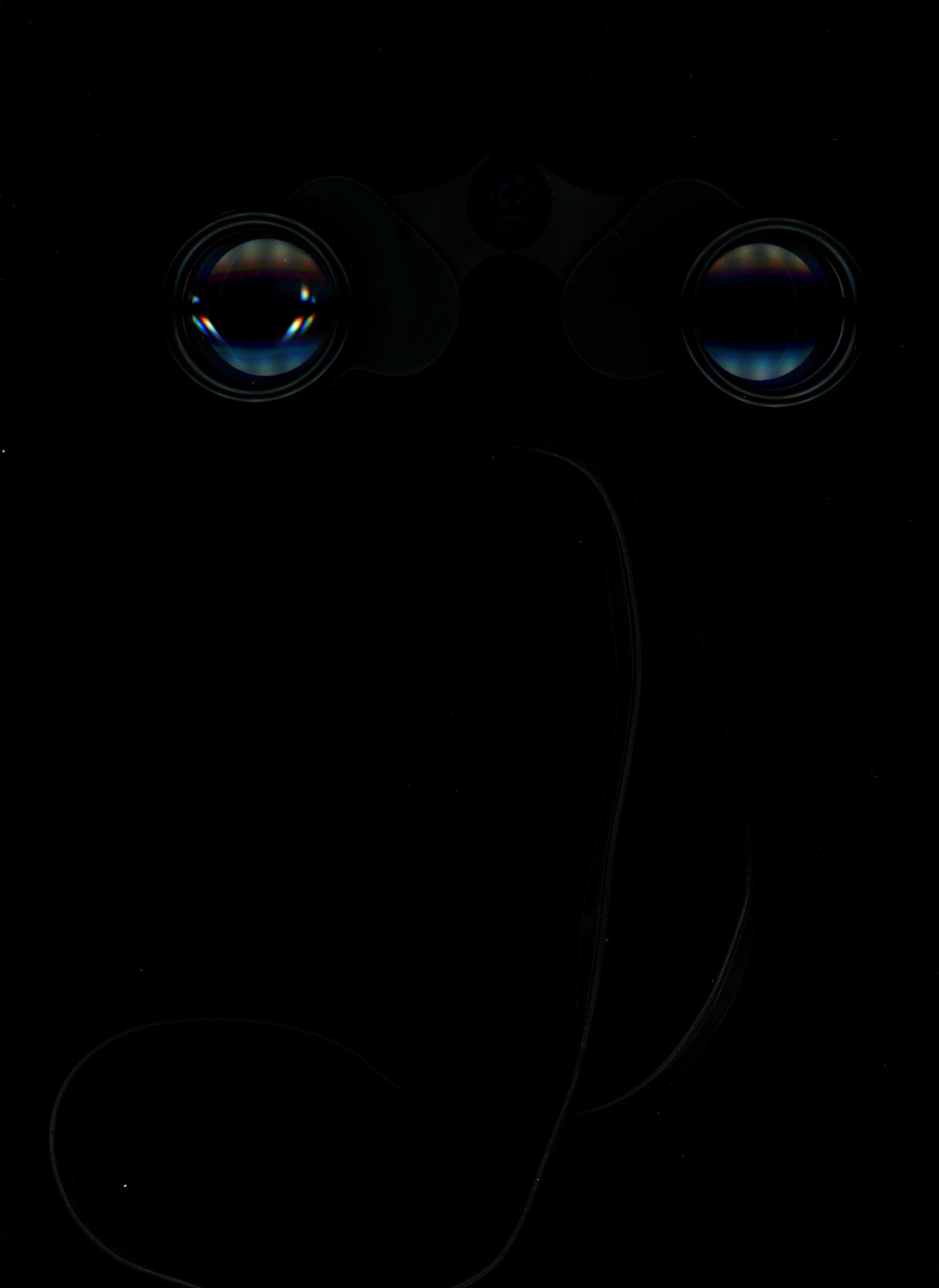 Binoculars 