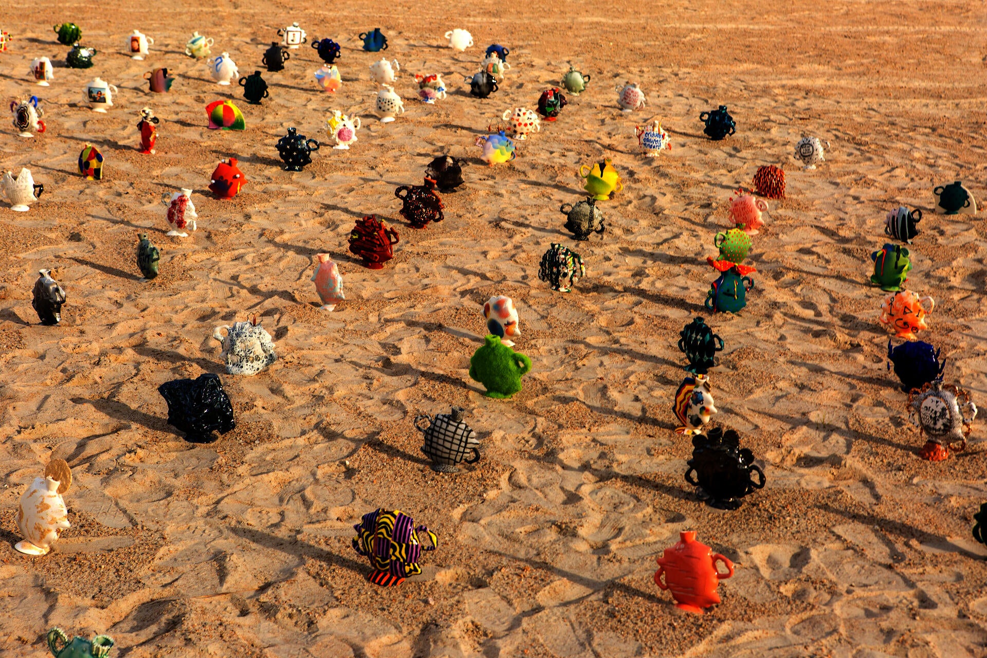 Ceramics installation on the beach