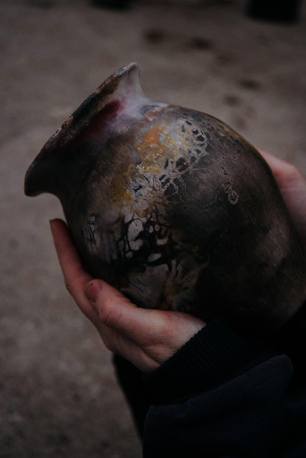 Hot Talks, ceramic