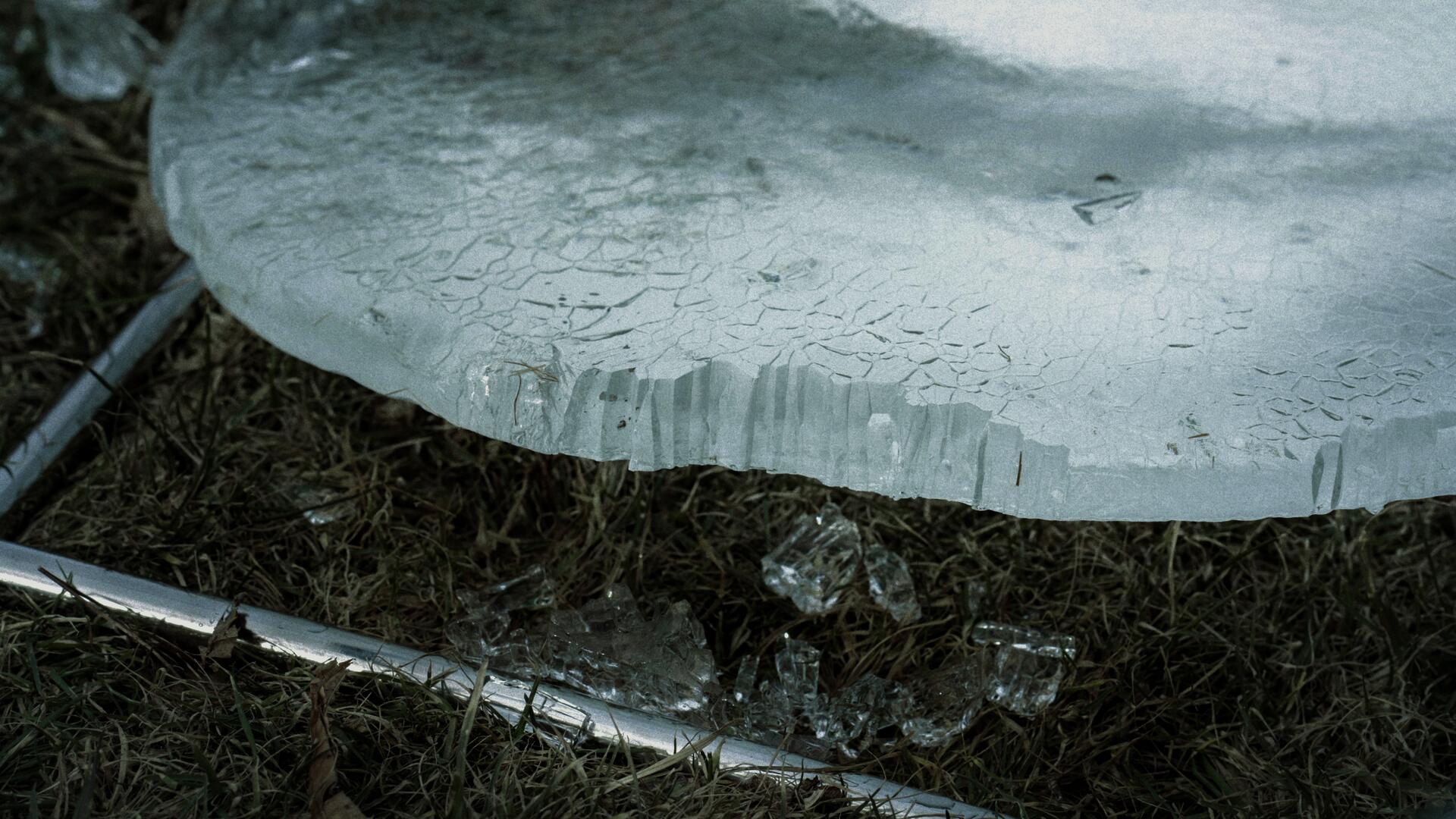 Ice lens broken into fragments.