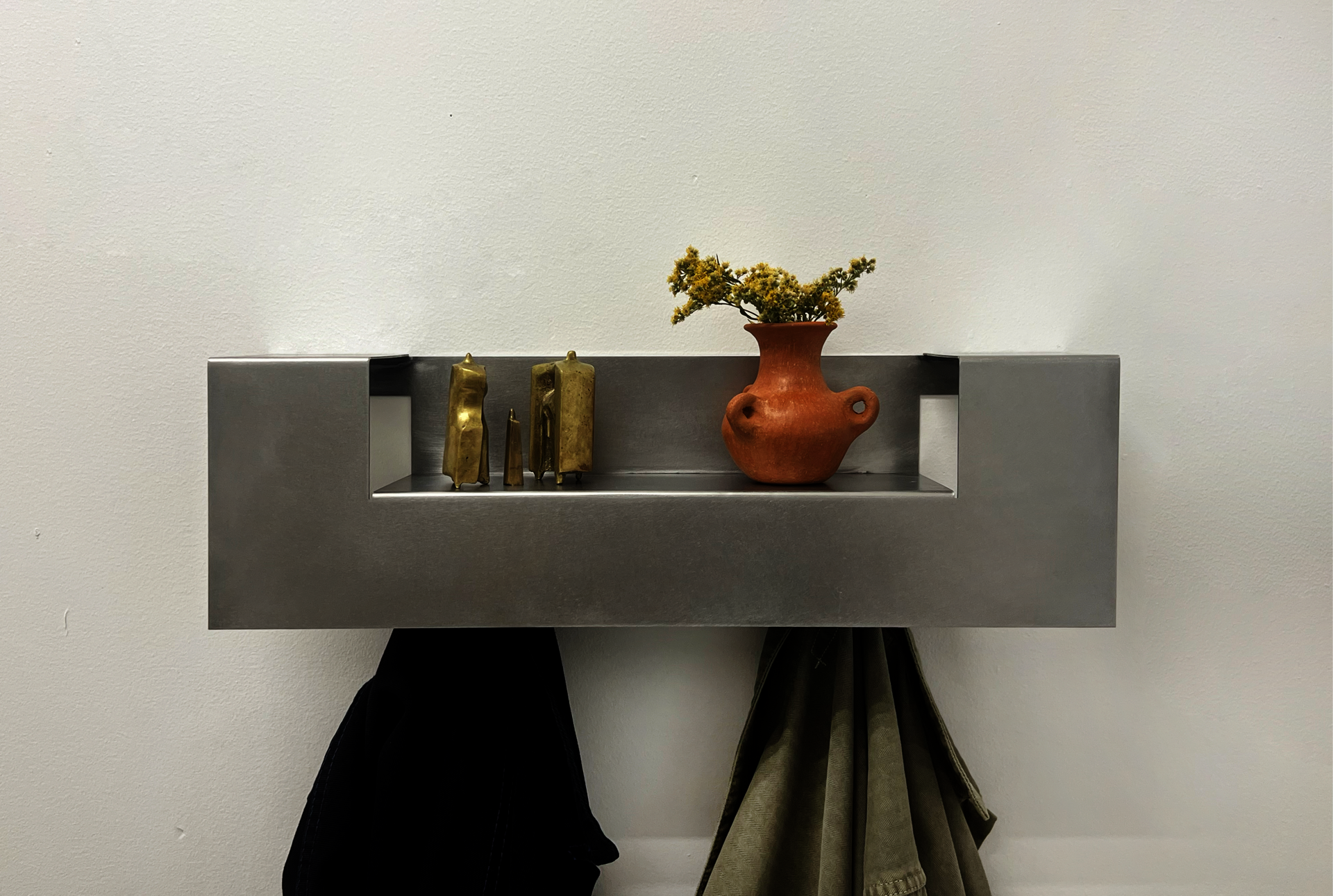 Coat rack and shelf