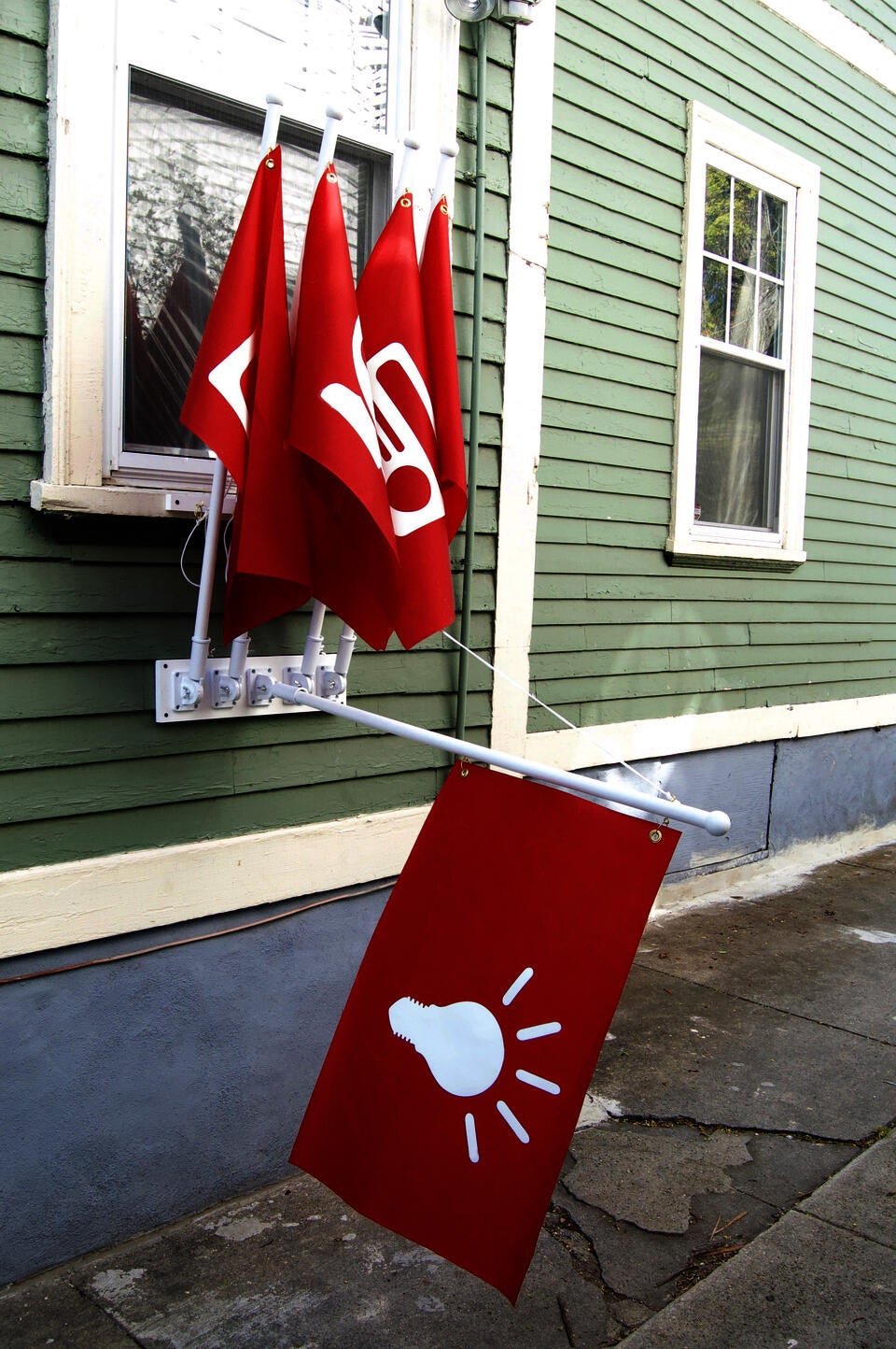 flags down 2