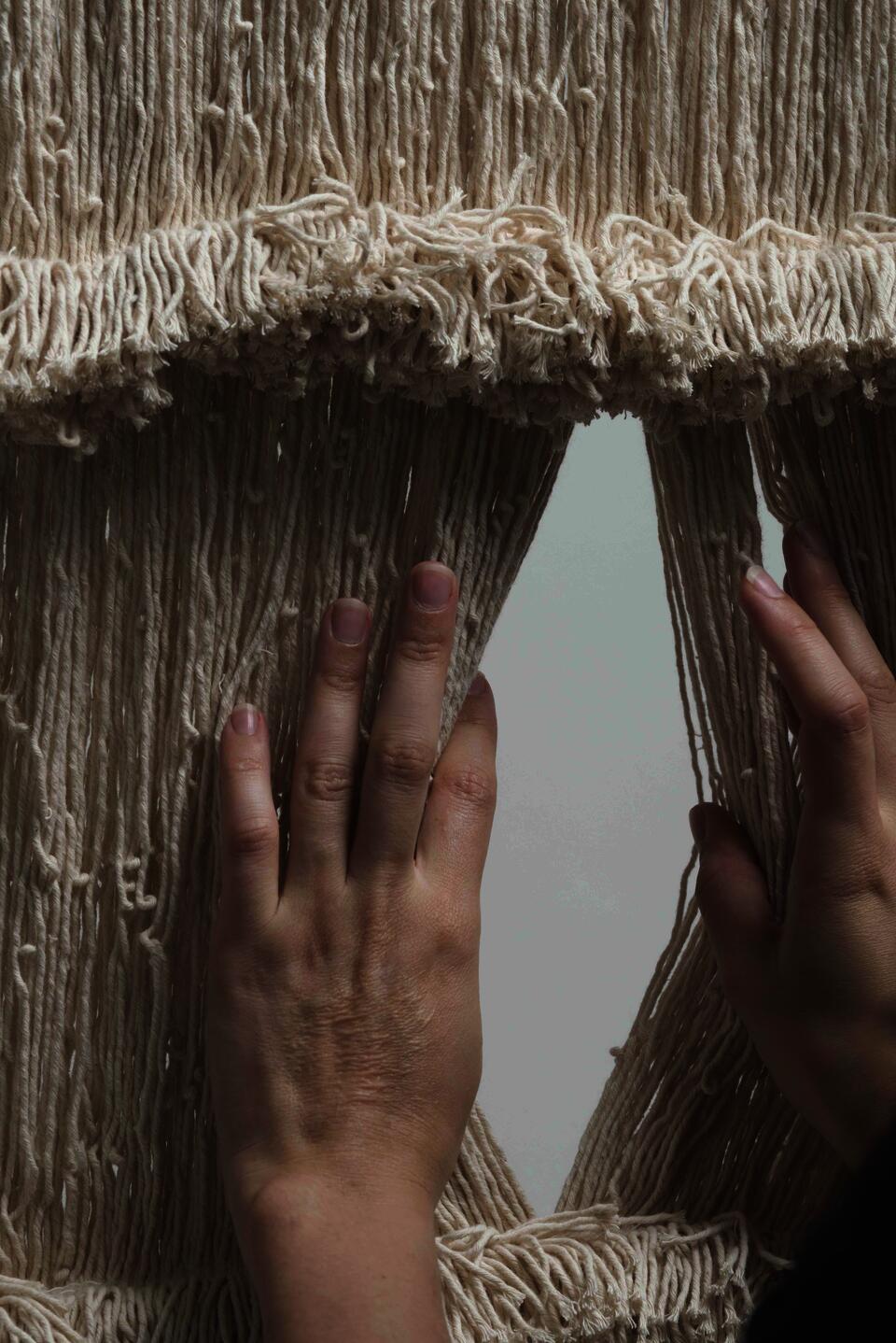 Opening_Curtain