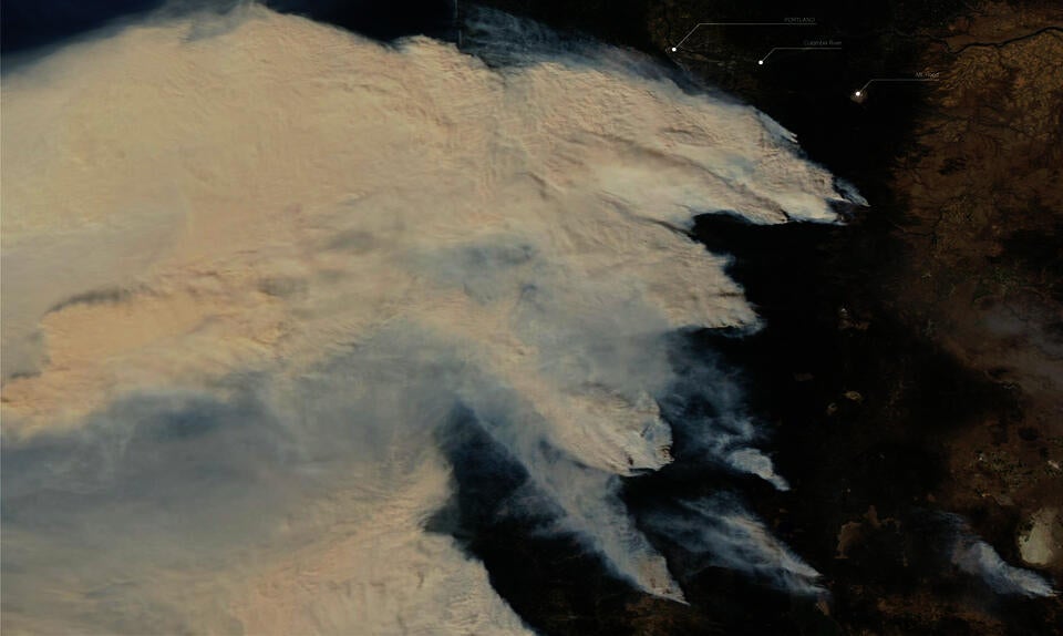aerial photo of oregon fires
