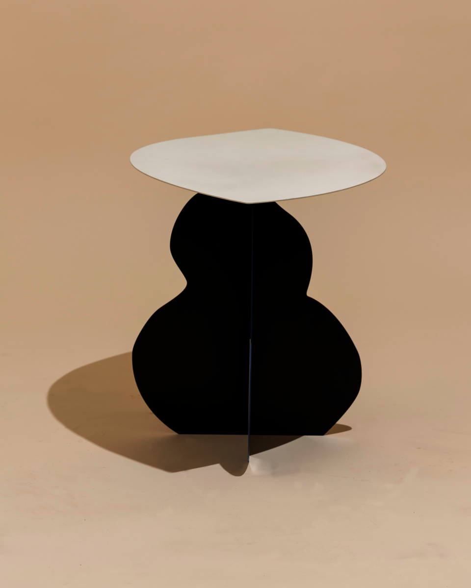 Powder coated steel flat pack table
