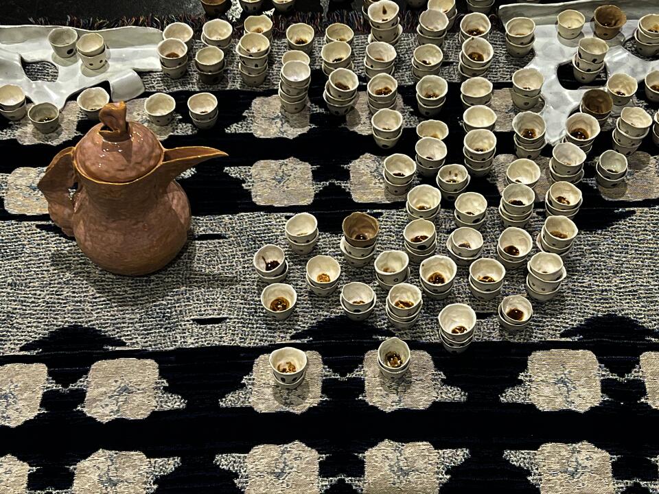Dates on ceramic packing corners