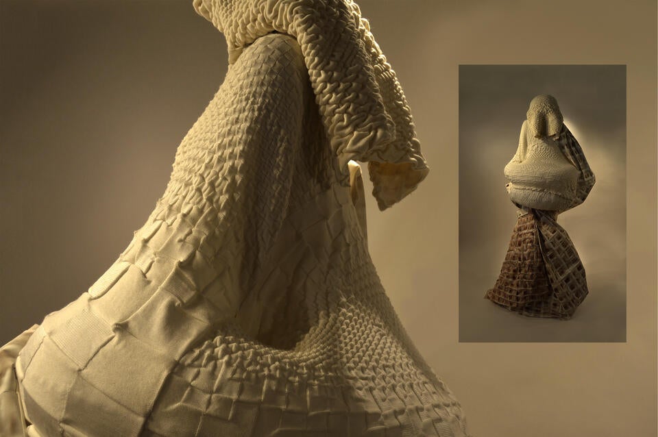 Contrasting knit structures, one that holds plush and dimension and another that forefronts the stretchability of knitted fabrics, against the quilted, digitally printed woven fabric.
