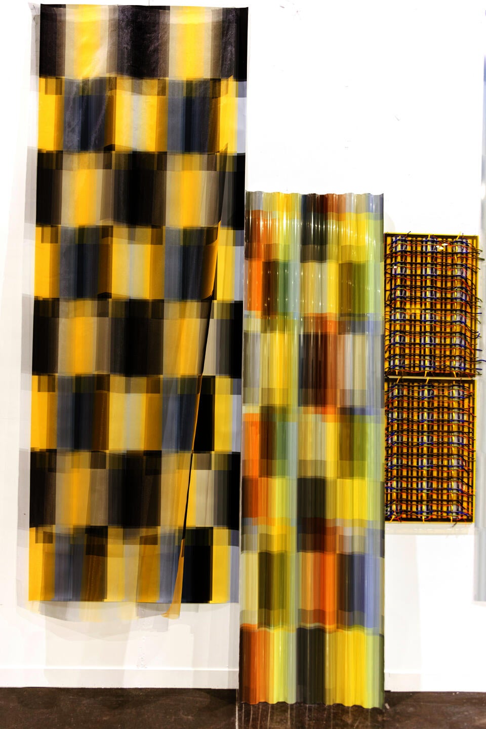 The color grouping focused on warm hues.